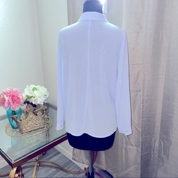 Forever 21 Chiffon blouse - Picture 3 of 3